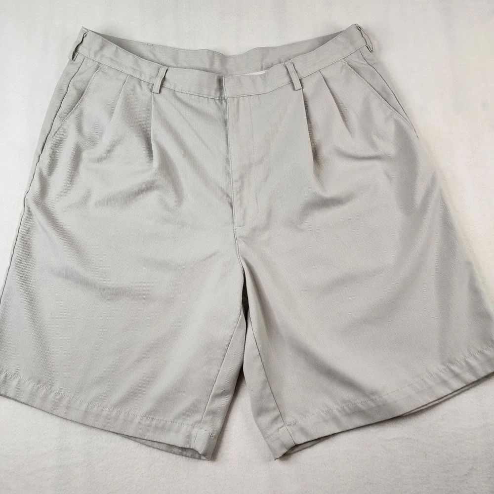 Nike Golf Pleated Shorts Mens 36 Dri-FIT Tan Textured S30701HZT